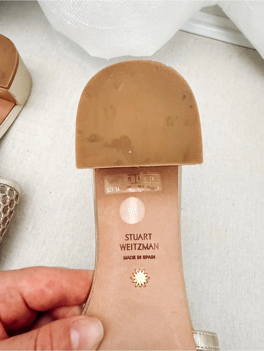 Stuart Weitzman Gold Metallic Mesh Slide Block Heel Sandals 9B